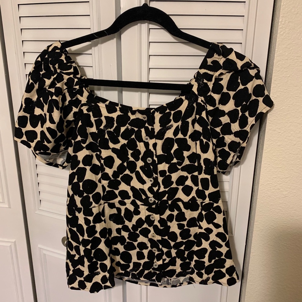 H&M Black and Tan top